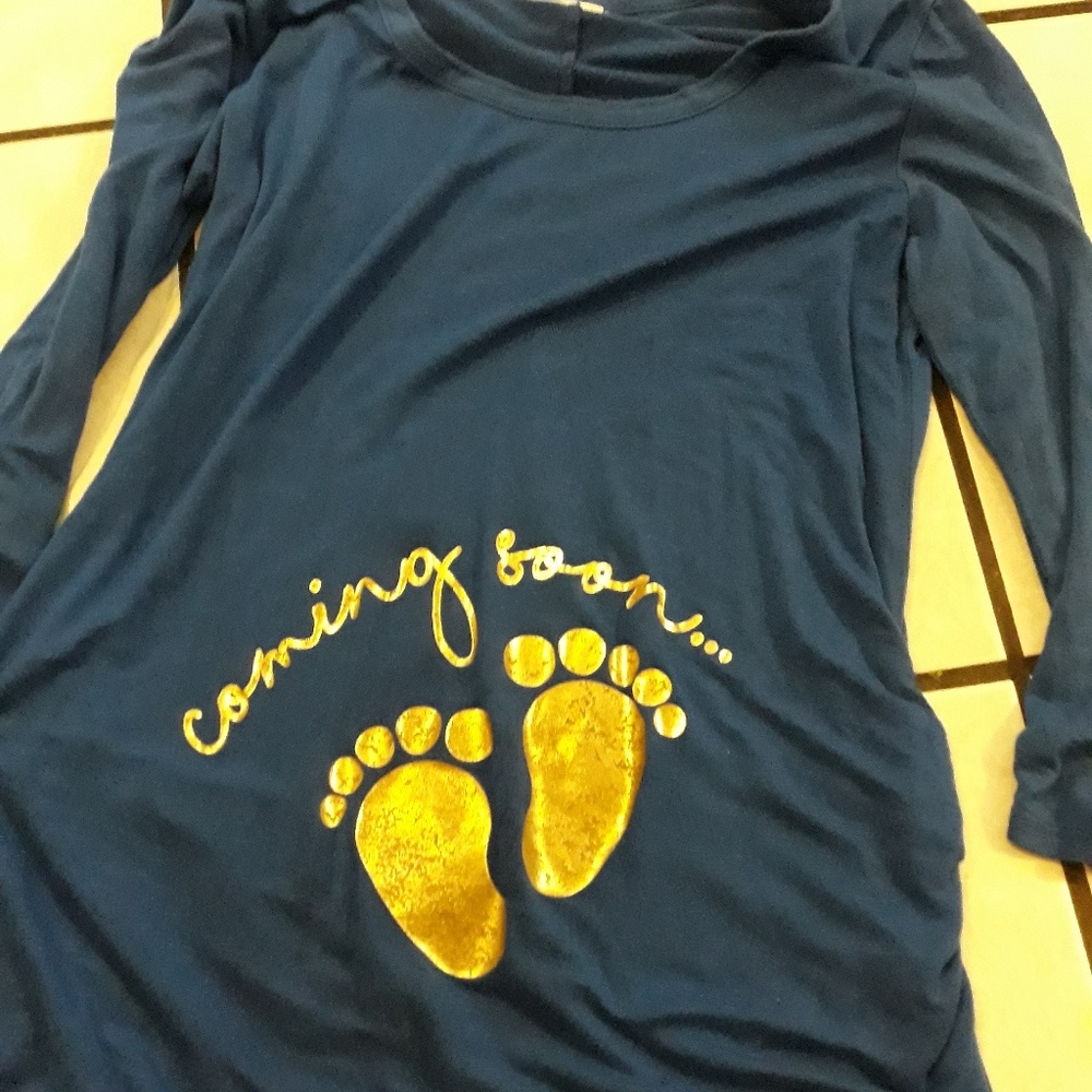 Maternity shirt